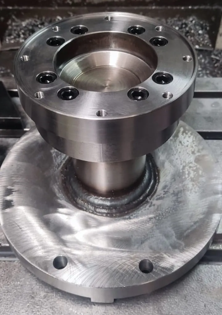 Pieza mecanizada CNC por Maestranza Luco SPA — trabajo 11